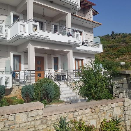 Spyridoula'S Guest House ฮีมาเรอ ภายนอก รูปภาพ