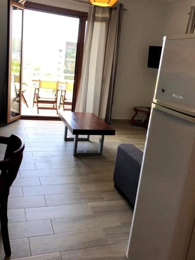 Spyridoula'S Guest House ฮีมาเรอ ภายนอก รูปภาพ