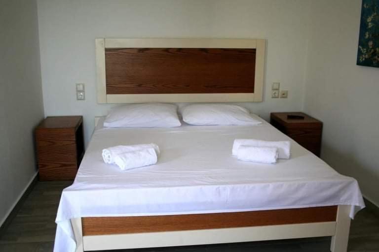 Spyridoula'S Guest House ฮีมาเรอ ภายนอก รูปภาพ
